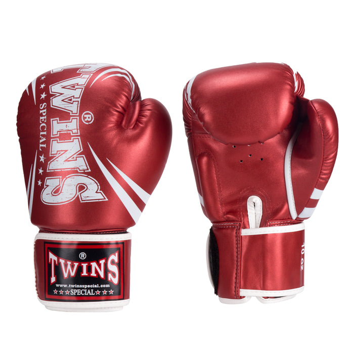 Thai boxing gloves